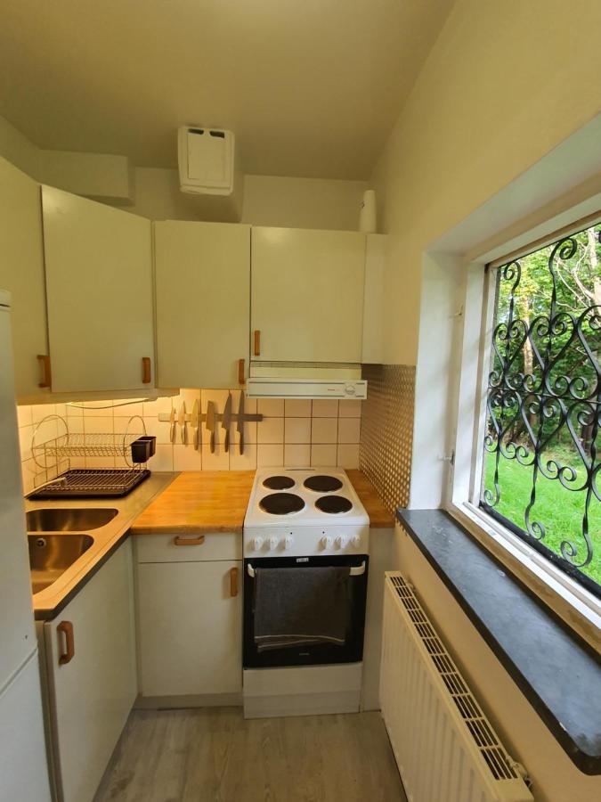 Close To The Metro And The Beach!!! With A View Of The Scandinavian Forest 스톡홀름 외부 사진